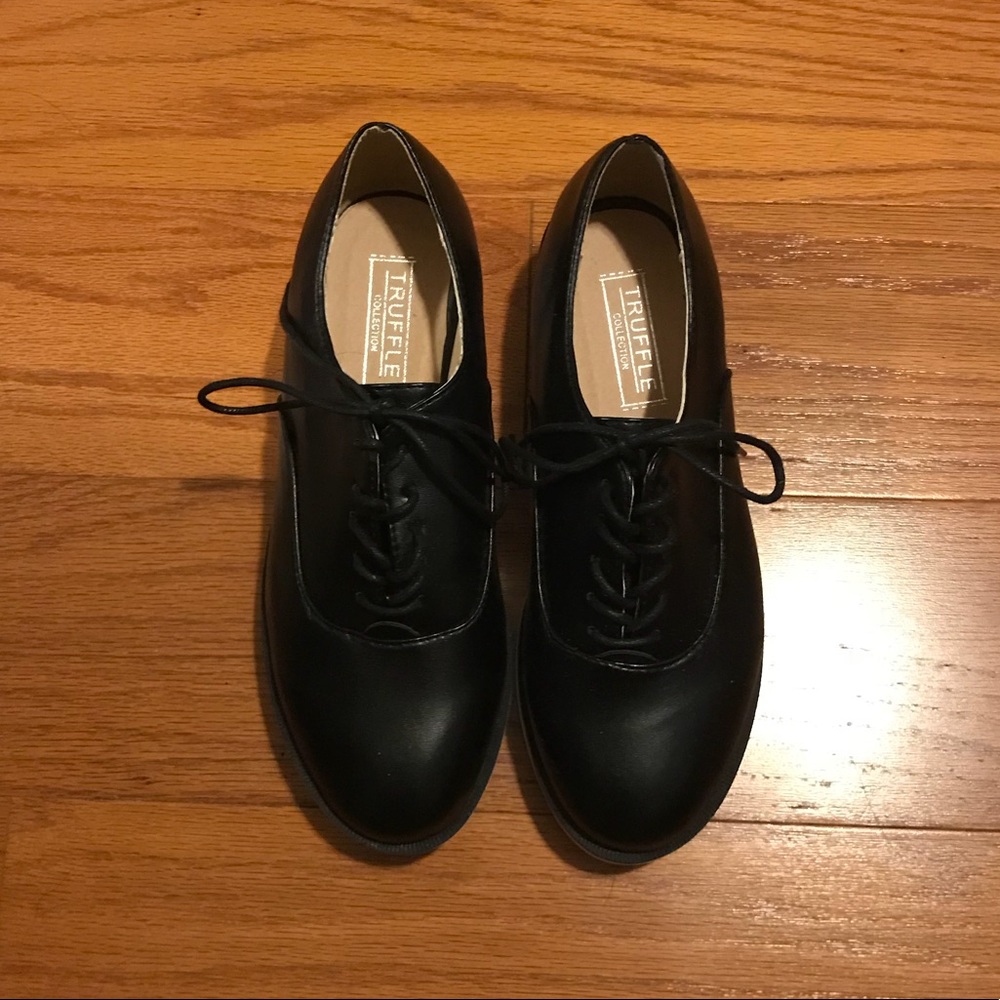 Street style platform shoes